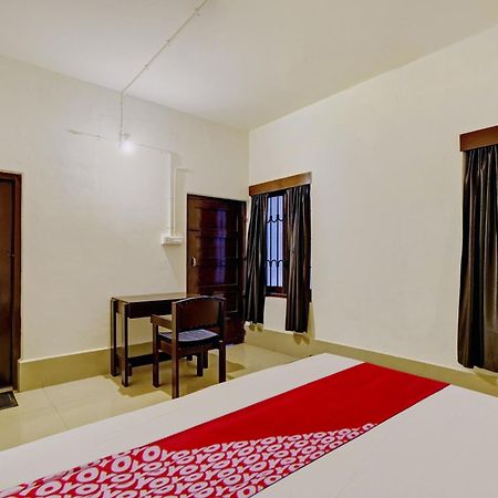 Thodupuzha Super Hotel O Ceasar Palace Annex מראה חיצוני תמונה