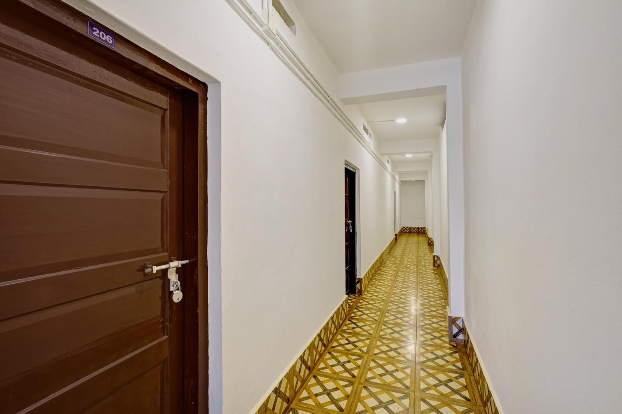 Thodupuzha Super Hotel O Ceasar Palace Annex מראה חיצוני תמונה