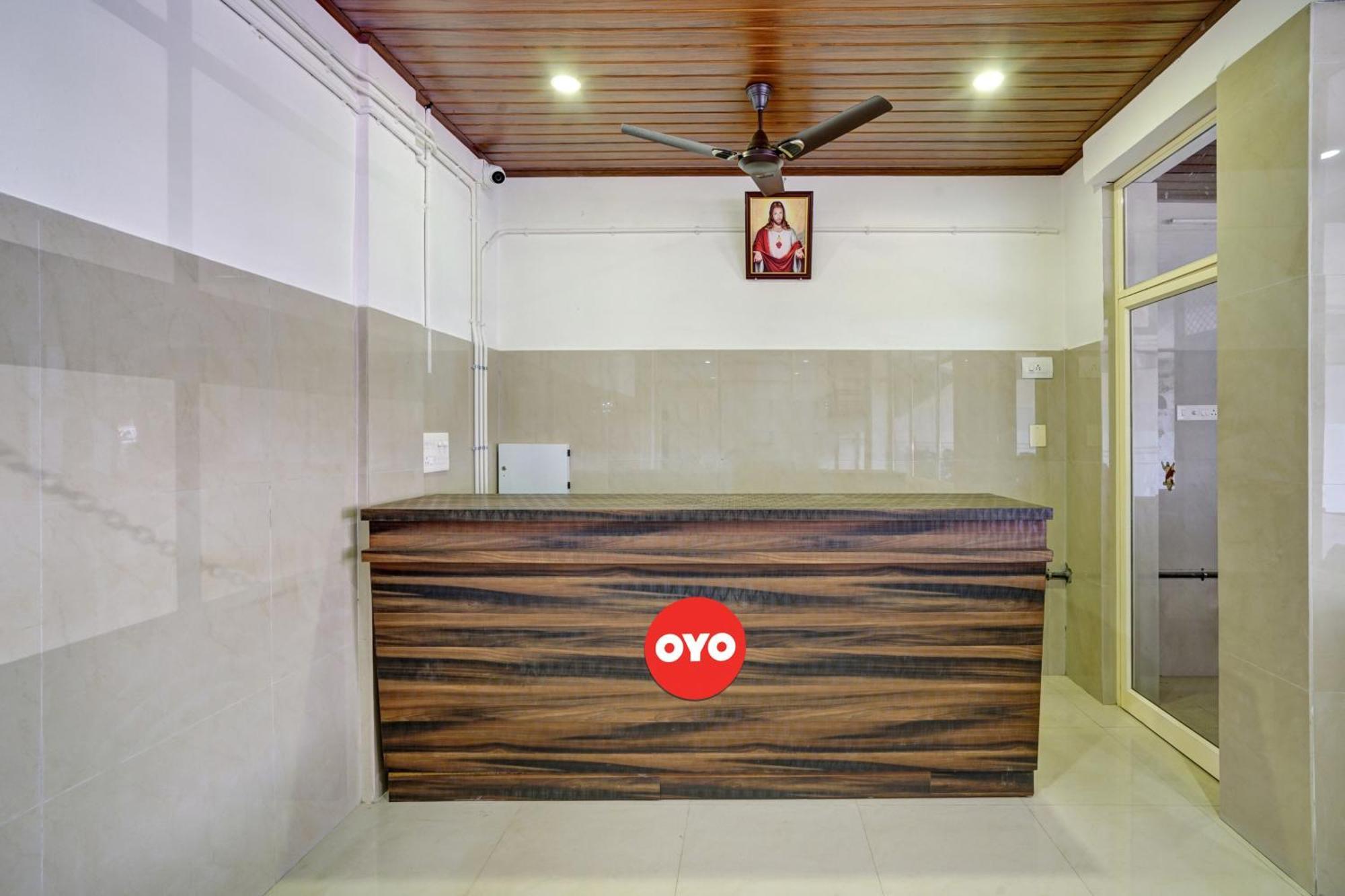 Thodupuzha Super Hotel O Ceasar Palace Annex מראה חיצוני תמונה