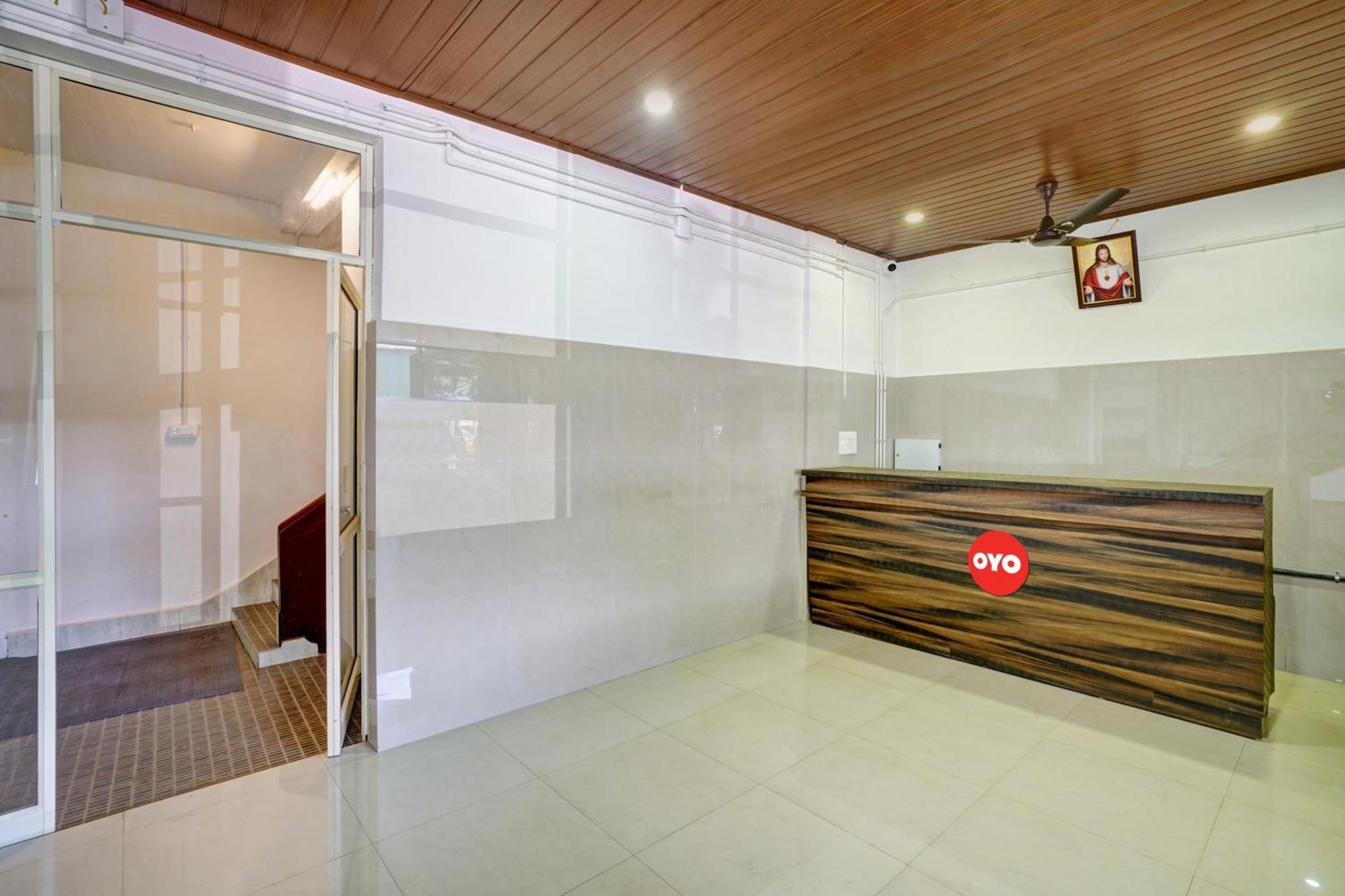 Thodupuzha Super Hotel O Ceasar Palace Annex מראה חיצוני תמונה
